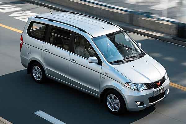 重慶面包車(chē)租車(chē)油車(chē)價(jià)格